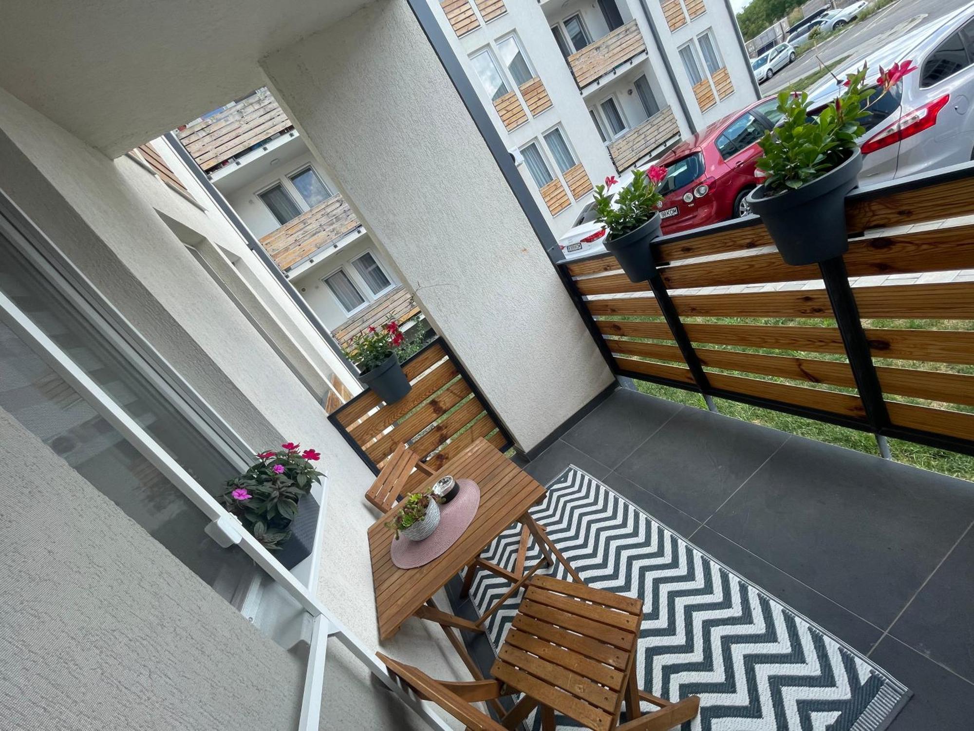 Apartament Bella Appartement Târgu-Mureş Buitenkant foto